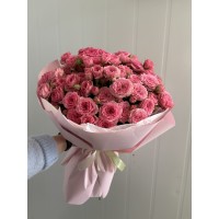 Букет из кустовой  розы 21 шт с упаковкой 