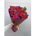 Букет из розы Ред Наоми и Статицы