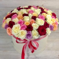 Коробочка с розами 55 шт 